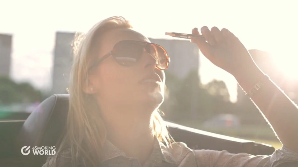 eSmoking World reklama Mucha produkcja filmowa